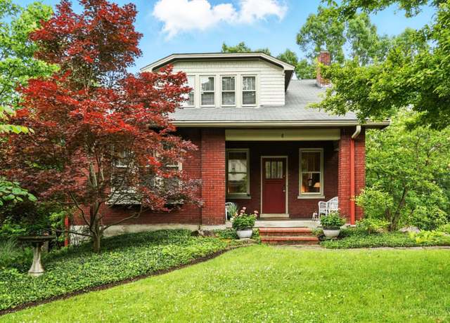 Property at 8 E Interwood Pl, Cincinnati, OH 45220, 4 beds, 2 baths