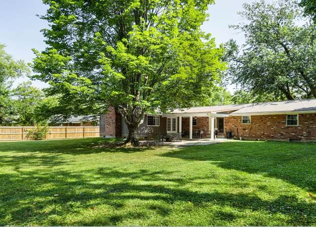 Property at 7839 Meadowbrook Dr, Deerfield Twp., OH 45040, 3 beds, 2 baths