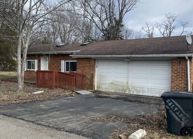 Property at 3494 Ridge Rd, Pierce Twp, OH 45102, 3 beds, 1 bath