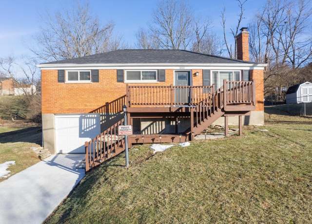 Property at 6860 Taylor Rd, Green Twp, OH 45248, 3 beds, 2 baths