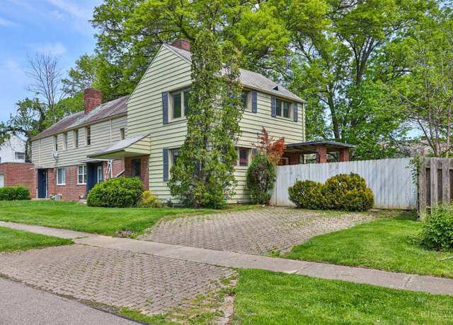 Property at 22 Avenell Ln, Greenhills, OH 45218, 3 beds, 1.5 baths