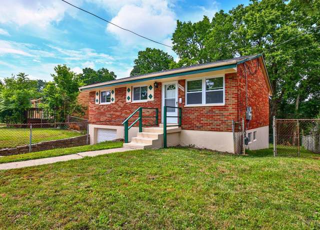 Property at 4325 Skylark Dr, Delhi Twp, OH 45238, 3 beds, 1.5 baths