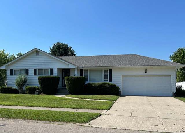 Property at 701 Schwartz Dr, Hamilton, OH 45013, 2 beds, 1 bath