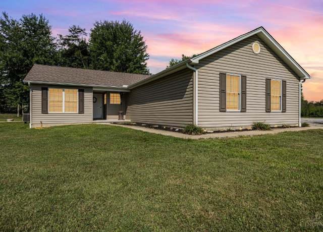 Property at 4476 Harris Ln, Felicity, OH 45120, 3 beds, 2 baths