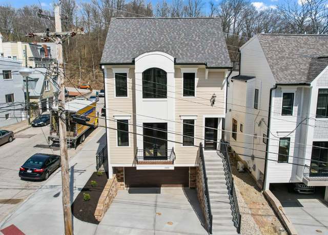 Property at 1000 Paradrome St, Cincinnati, OH 45202, 3 beds, 3.5 baths
