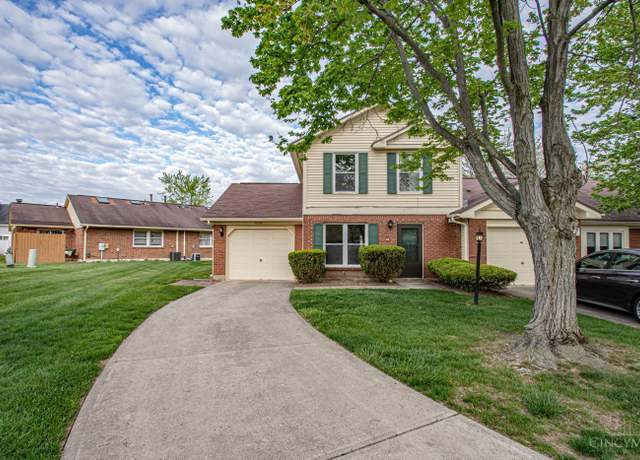 Property at 8321 Leisure Dr, Washington Twp, OH 45458, 2 beds, 2.5 baths