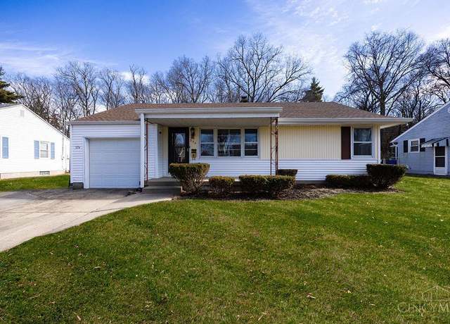 Property at 374 Fernway Dr, Hamilton, OH 45011, 2 beds, 2 baths