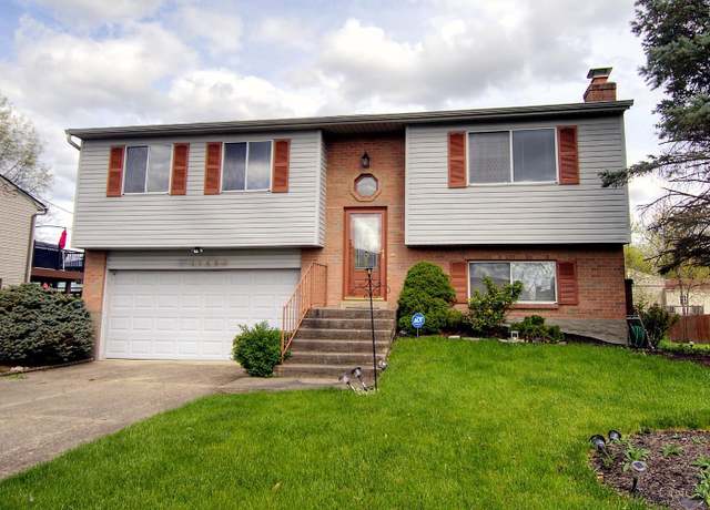 Property at 11494 Newgate Ln, Forest Park, OH 45240, 3 beds, 2 baths