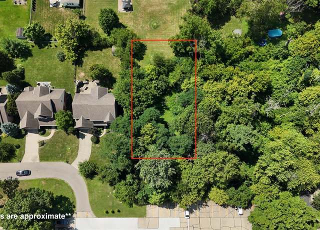 Property at 8517 Wilton Ave, Sycamore Twp, OH 45236