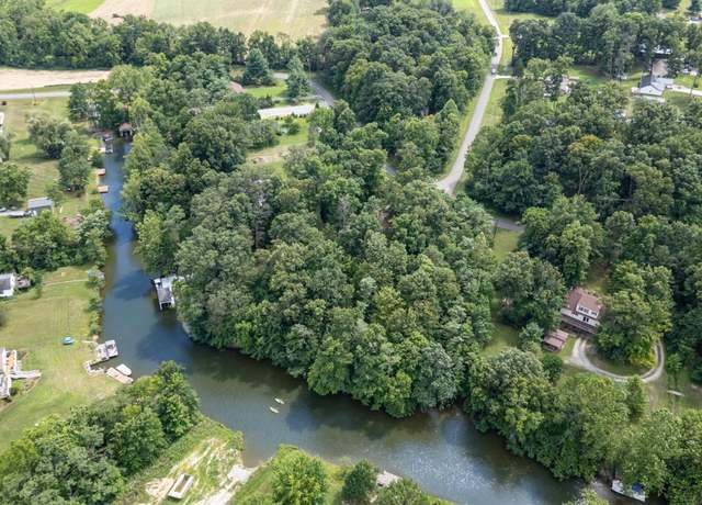 Property at 874 Waynoka Dr, Jackson Twp, OH 45171