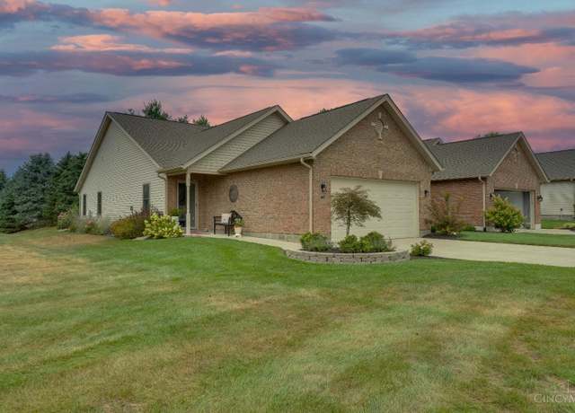 Property at 801 Carriage Ln, Trenton, OH 45067, 2 beds, 2 baths