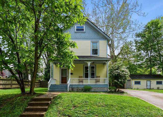 Property at 124 Zinn Pl, Cincinnati, OH 45233, 3 beds, 1.5 baths