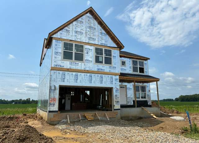 Property at 490 Red Maple Ln, Wilmington, OH 45177, 4 beds, 2.5 baths