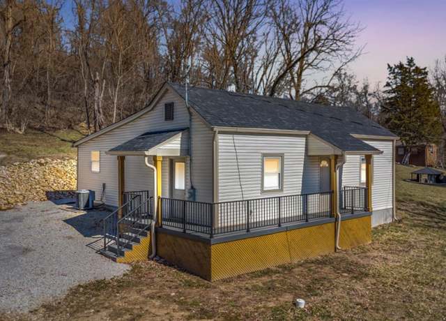 Property at 180 E State Rd, Cleves, OH 45002, 3 beds, 2 baths