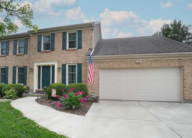 Property at 5665 Heron Dr, West Chester, OH 45069, 4 beds, 3 baths