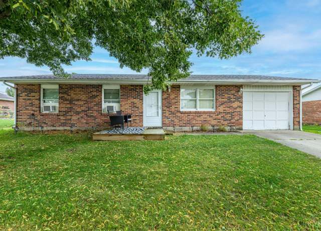 Property at 343 Dorothy Ln, New Lebanon, OH 45345, 3 beds, 1 bath