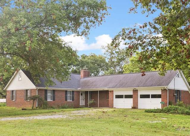 Property at 3143 Old St Rt 32, Williamsburg Twp, OH 45103, 2 beds, 1 bath
