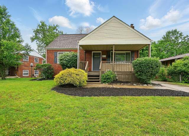 Property at 8974 Eldora Dr, Sycamore Twp, OH 45236, 4 beds, 2 baths