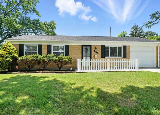 Property at 34 Twinbrook Dr, Hamilton, OH 45013, 3 beds, 1 bath