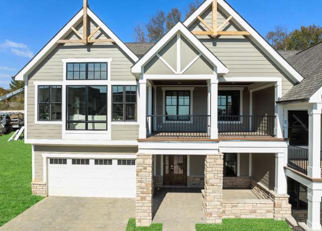 Property at 5912 Woodland Ln, Columbia Twp, OH 45227, 3 beds, 3 baths