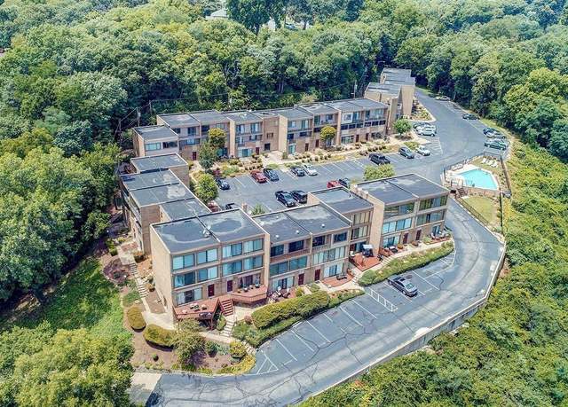 Property at 2500 Warsaw Ave #18, Cincinnati, OH 45204, 2 beds, 1.5 baths