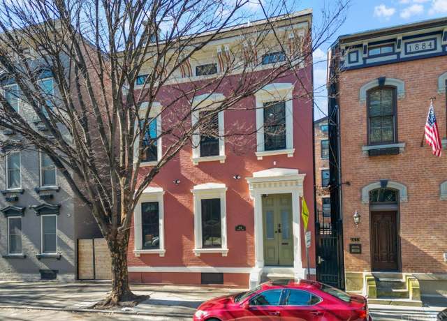 Property at 1431 Republic St #3, Cincinnati, OH 45202, 2 beds, 2 baths