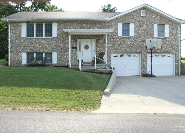 Property at 101 S Mound St, West Union, OH 45693, 3 beds, 3 baths