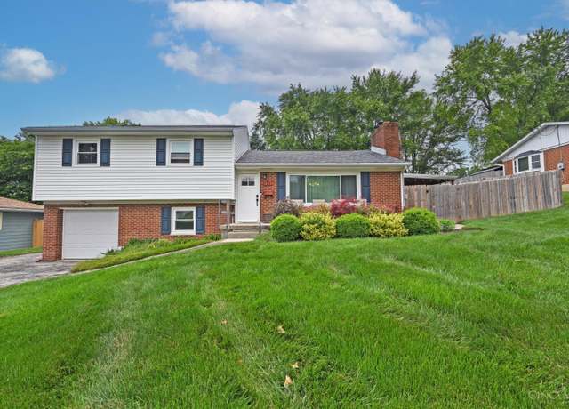 Property at 141 Arlington Ave, Franklin, OH 45005, 3 beds, 2 baths
