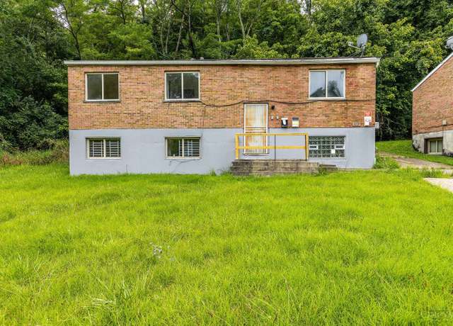 Property at 2117 Saint Leo Pl, Cincinnati, OH 45211, 5 beds, 2 baths