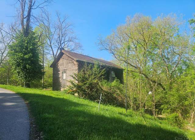 Property at 4529 Elmwood Rd, Batavia Twp, OH 45103, 3 beds, 1 bath