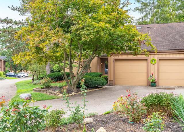 Property at 463 Clubhouse Dr, Mason, OH 45040, 2 beds, 2 baths