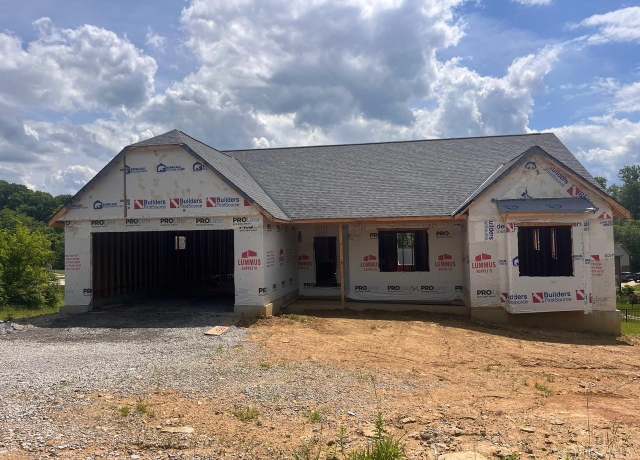 Property at 1685 W Huntley Rd, Goshen Twp, OH 45122, 4 beds, 3 baths