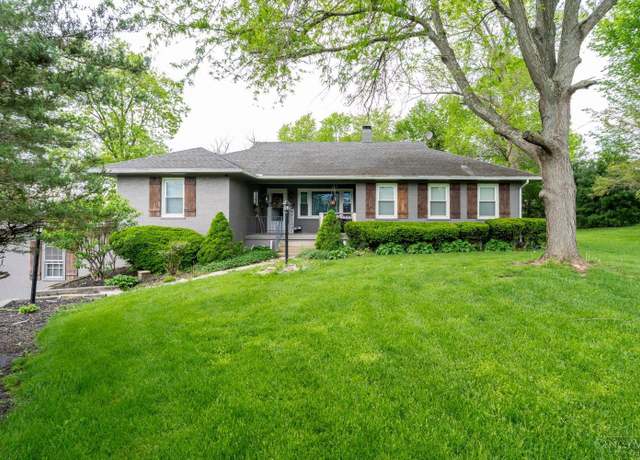 Property at 135 Beekin Dr, Hillsboro, OH 45133, 3 beds, 3 baths