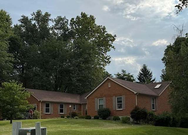 Property at 10114 Spiritoak Ln, Colerain Twp, OH 45252, 3 beds, 3 baths