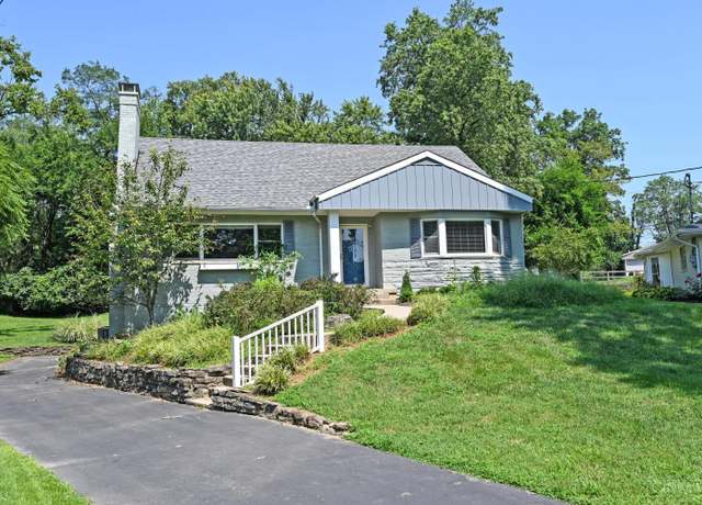 Property at 6849 Springcrest Cir, Madeira, OH 45243, 3 beds, 2.5 baths