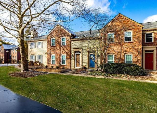 Property at 16 Woodsview Ln #16, Sharonville, OH 45241, 2 beds, 1.5 baths