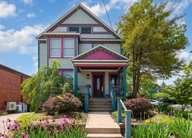 Property at 1117 Cypress St, Cincinnati, OH 45206, 5 beds, 2 baths