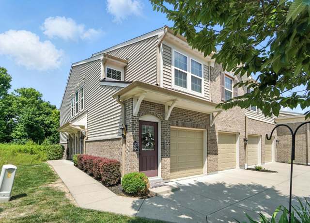 Property at 7981 Oakbridge Way, Green Twp, OH 45248, 2 beds, 2 baths