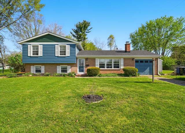 Property at 927 Elm St, Wilmington, OH 45177, 3 beds, 2 baths