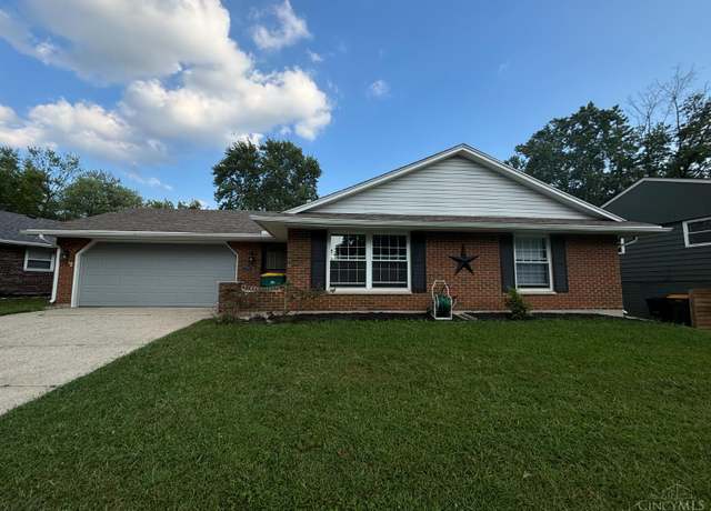 Property at 375 Tamarack Trl, Springboro, OH 45066, 3 beds, 2 baths