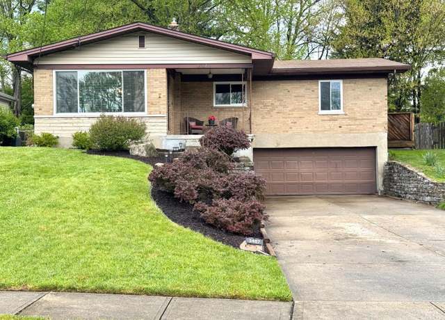 Property at 3487 Harwinton Ln, Green Twp, OH 45248, 3 beds, 1.5 baths