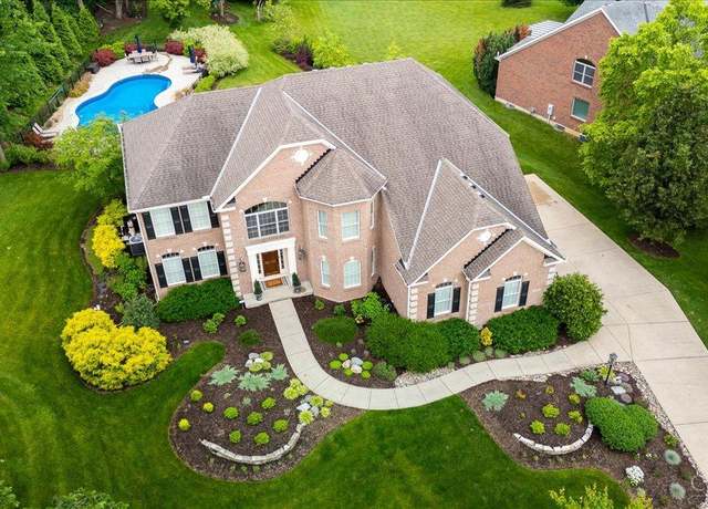 Property at 8364 Pine Run Dr, Anderson Twp, OH 45244, 5 beds, 4.5 baths