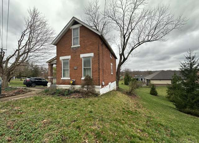 Property at 6721 Hillside Ave, Cincinnati, OH 45233, 2 beds, 1 bath