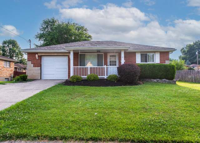 Property at 5773 Lauderdale Dr, Green Twp, OH 45239, 3 beds, 3 baths