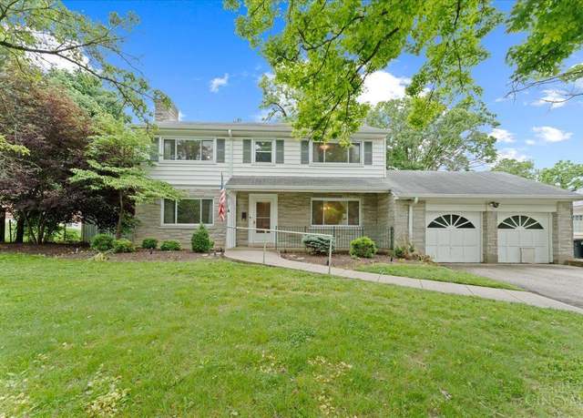Property at 2917 Westbrook Dr, Cincinnati, OH 45238, 3 beds, 3.5 baths