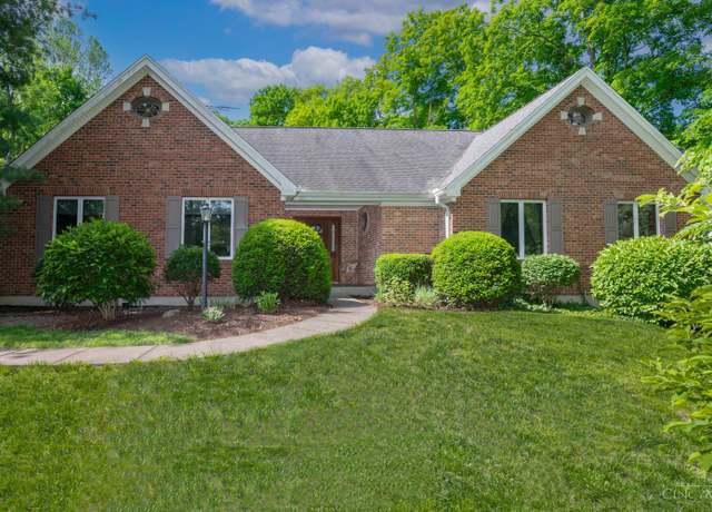 Property at 8261 Jakaro Dr, Anderson Twp, OH 45255, 3 beds, 3 baths