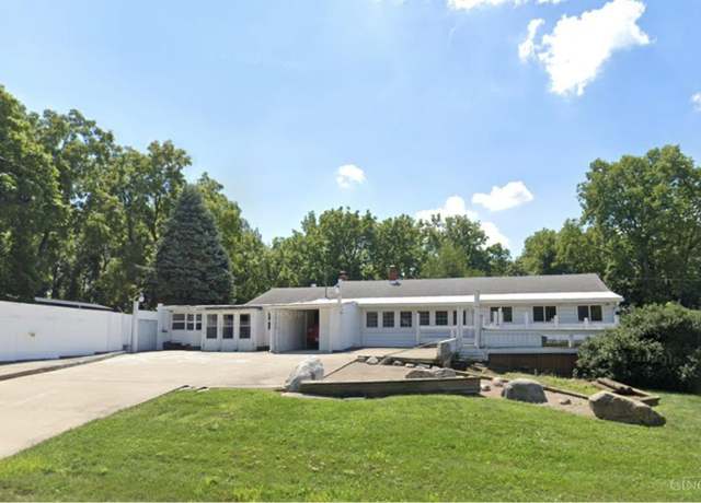 Property at 4924 Lefferson Rd, Middletown, OH 45044, 3 beds, 2 baths