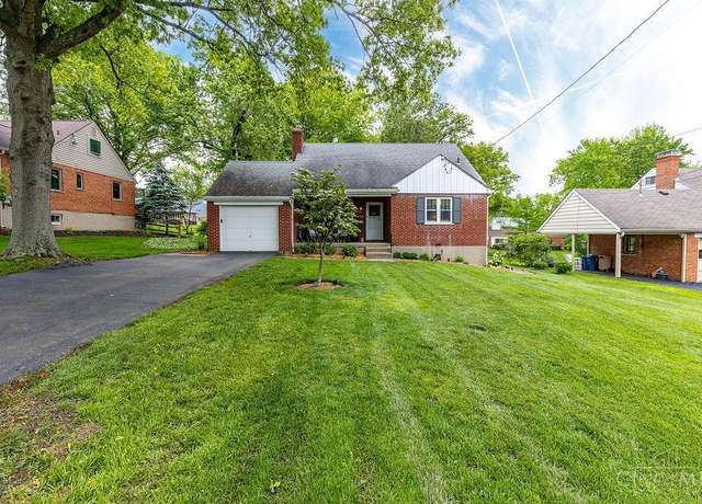 Property at 7400 S Timberlane Dr, Madeira, OH 45243, 4 beds, 2 baths