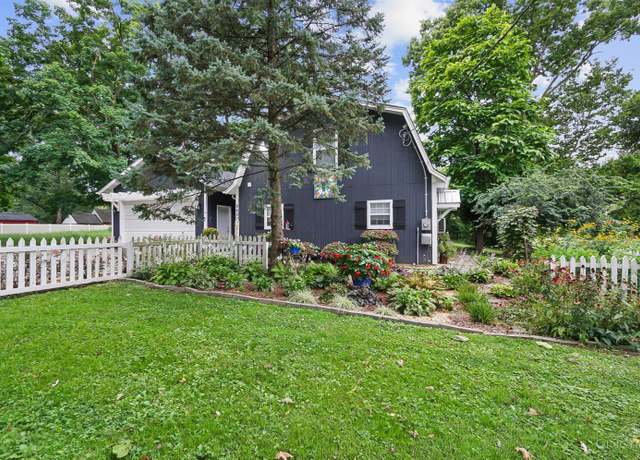 Property at 8897 Cheviot Rd, Colerain Twp, OH 45251, 3 beds, 2 baths