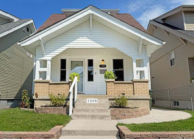 Property at 1208 Reservoir St, Hamilton, OH 45011, 2 beds, 1 bath